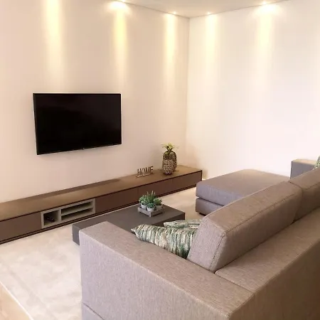 Rua Padre Jose Praca Apartment *